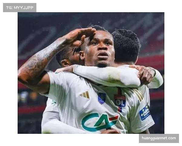 里昂主场遭图卢兹逆转 双线作战拖累联赛稳定性 里昂主场遭图卢兹逆转 双线作战拖累联赛稳定性