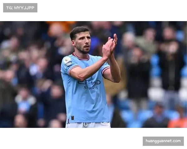 曼城防守组织核心缺阵 迪亚斯再度腿筋受伤影响后防线指挥与协防